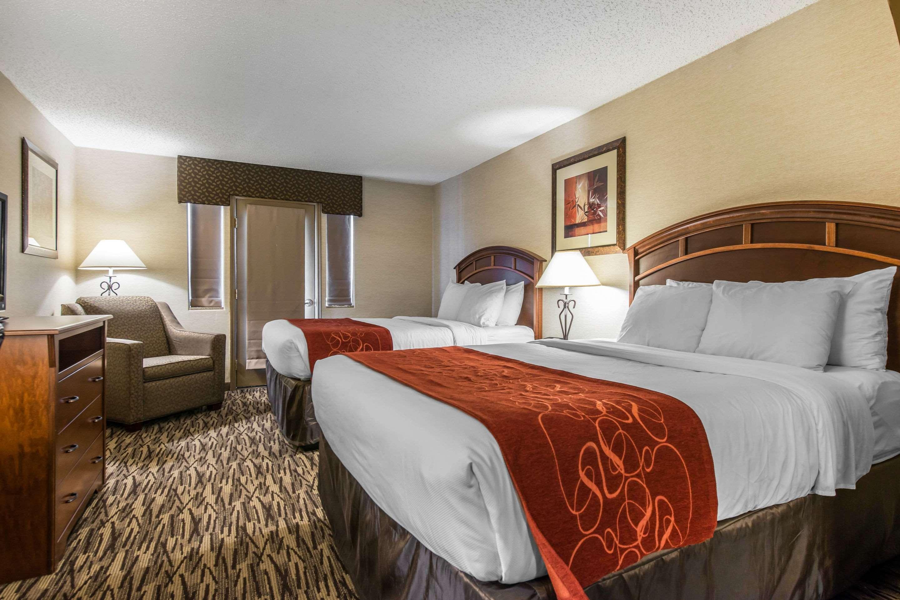 Hotel Comfort Golden West On Parkway Evergreen