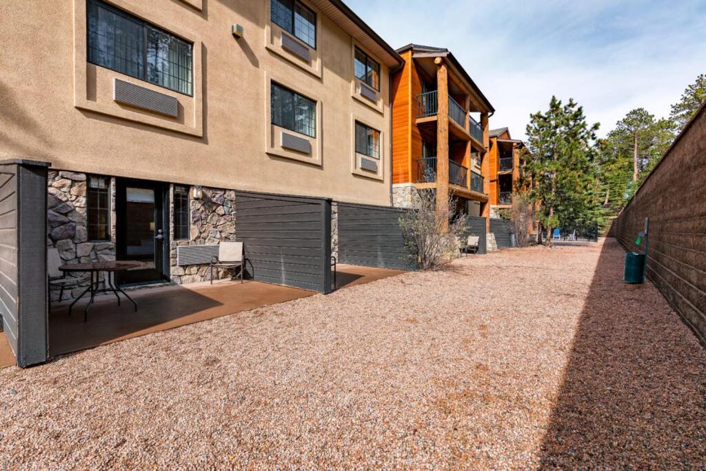 Comfort Golden West On Parkway 3* Evergreen